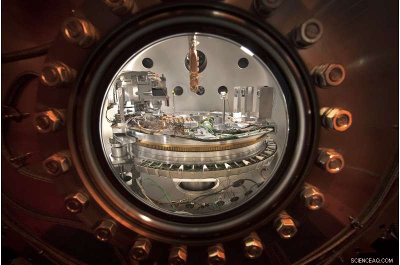 NSLS-II Unveils Advanced Beamline to Illuminate Electronic Structures