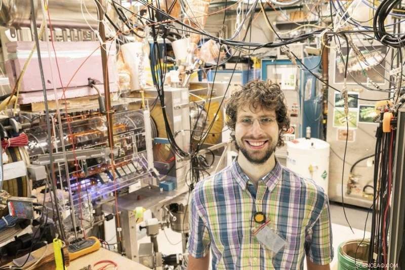 Simulations Validate Waste-Removal Efficiency in Advanced Plasma Device