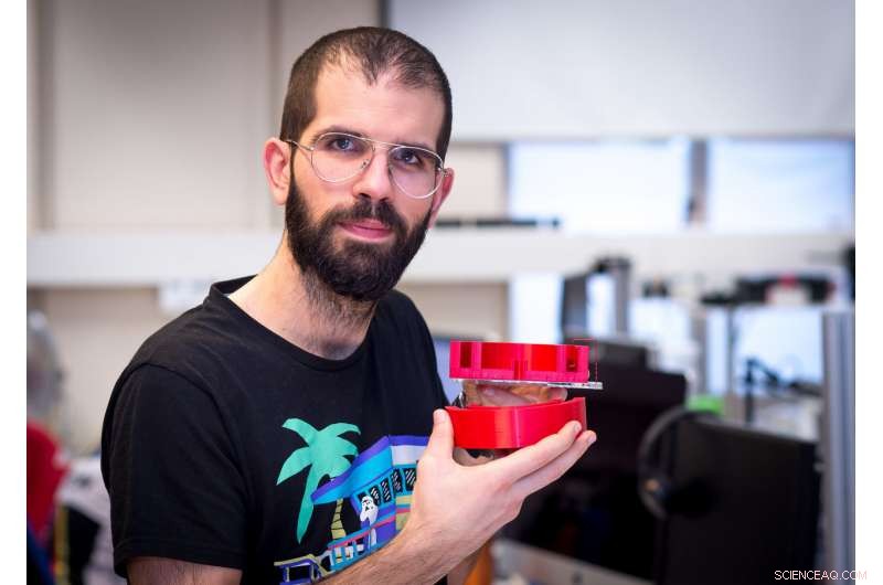 University of Sussex Scientists Revolutionize Energy Efficiency by Challenging 19th-Century Physics Law