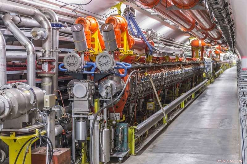 ESA Tests Intel’s New AI Chip Under High‑Radiation Conditions at CERN