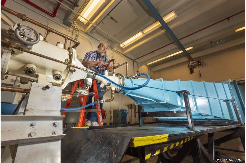 Sandia Labs Demonstrates ‘Friendly’ EMP That Enhances Electronics Reliability