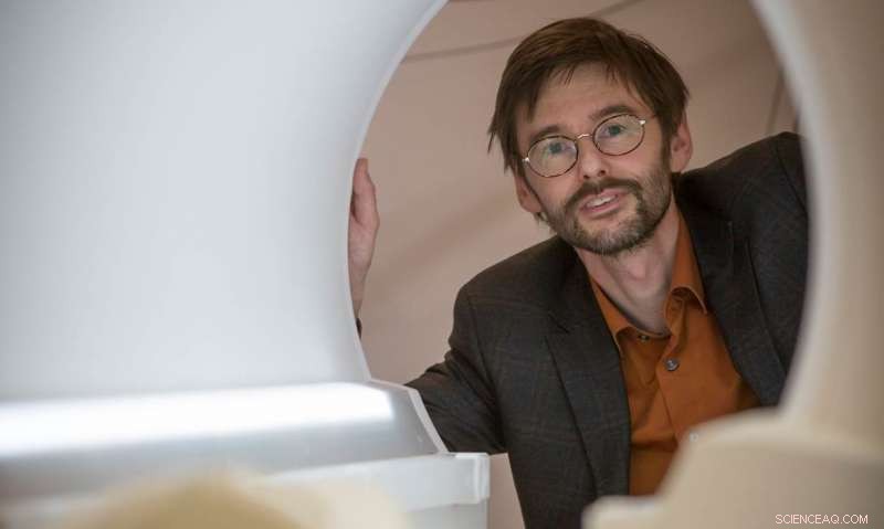 International Team Breaks Ground on Smart Contrast Medium