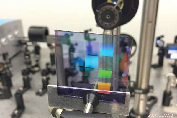 Revolutionary Low‑Energy Nanolaser Emits Uniformly in All Directions