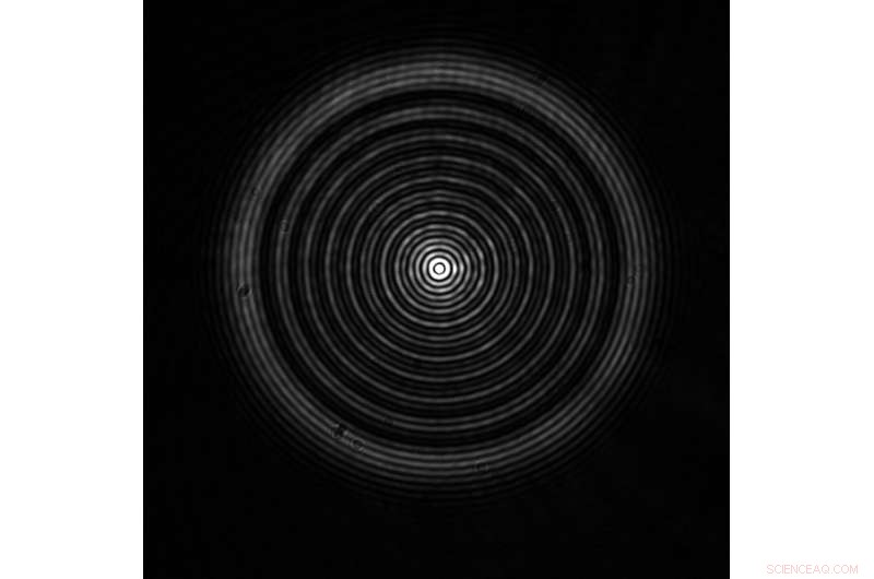 Structured Laser Beam: High-Contrast Cross-Section Design and Applications