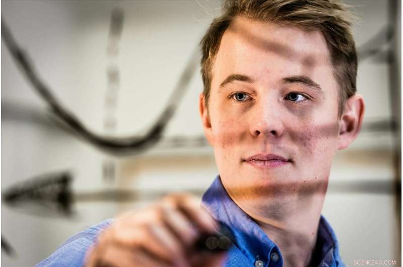 Computational Model Predicts Phase Transitions in Dynamically Disordered Solids