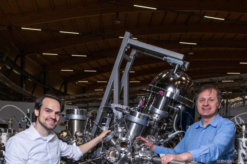 PSI Breakthrough: Novel Crystalline Material Unveils New Quasiparticles