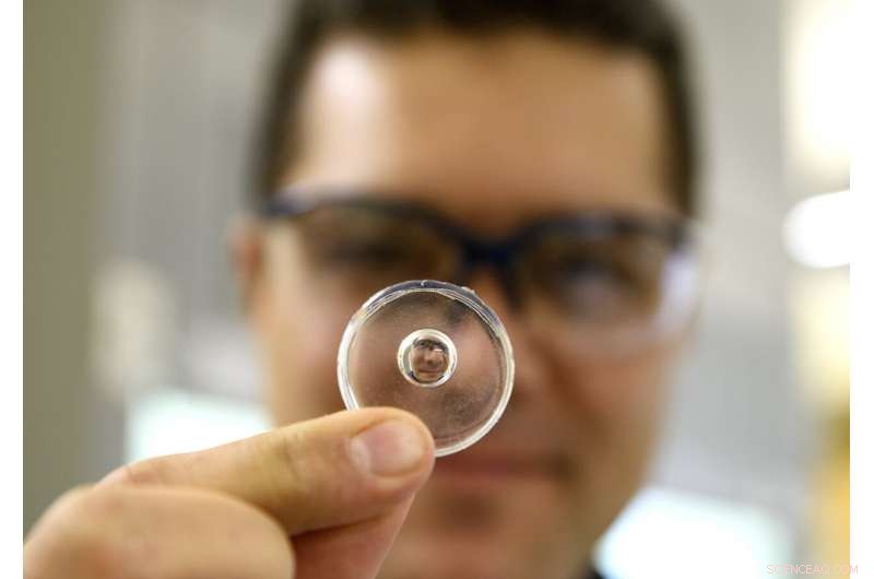 WSU and OSU Researchers Unveil Affordable, Custom Lens Manufacturing Technique