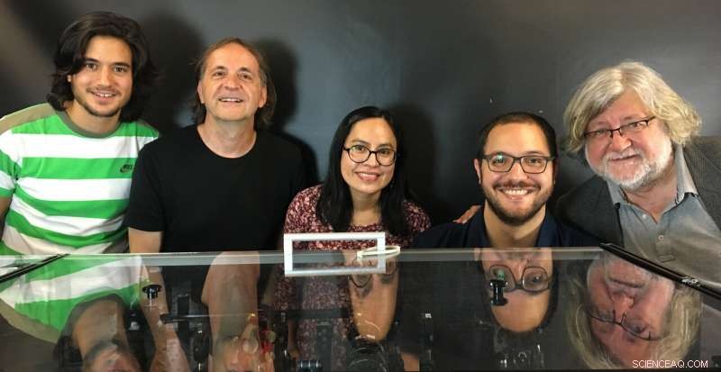 New Knotted Designs Reveal Multicolored Light Twists