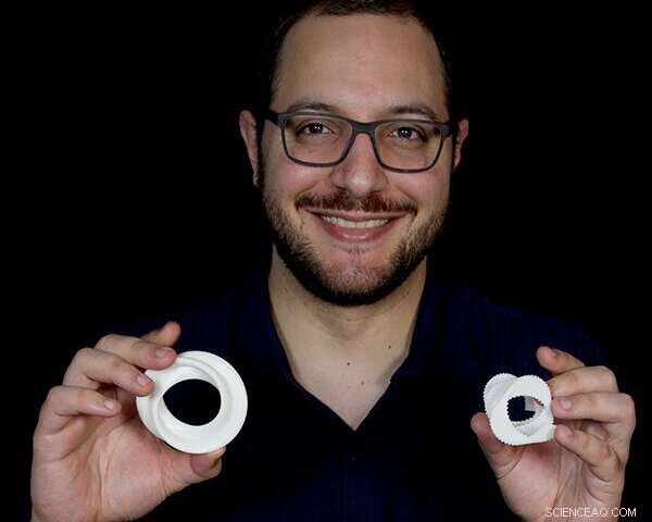 New Knotted Designs Reveal Multicolored Light Twists