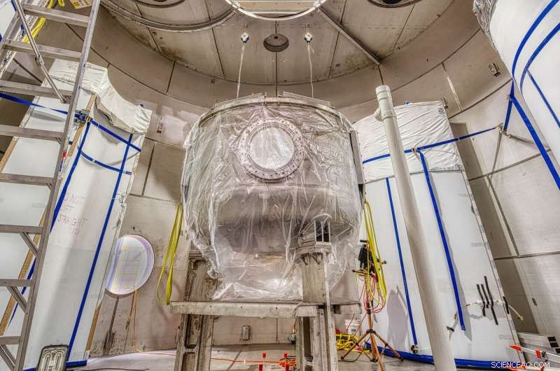 Scientists Complete Assembly of the Largest U.S. Dark Matter Experiment