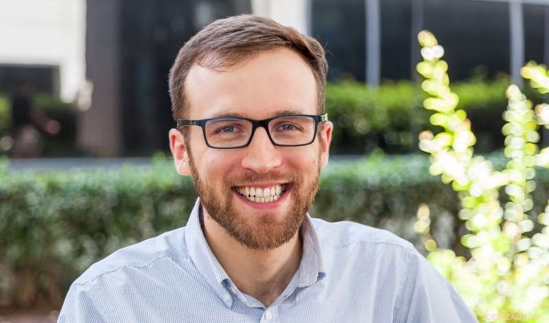 Enhancing Weak Force Detection with Container-Based Techniques