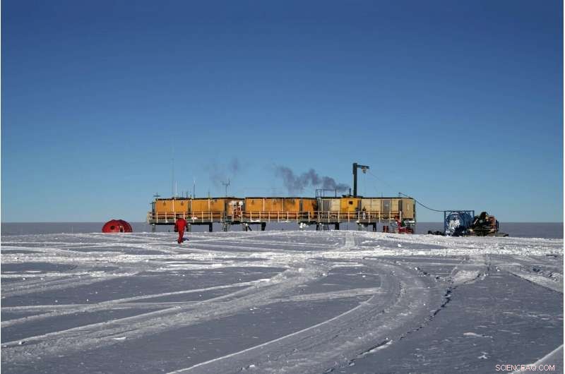 Scientists Detect Iron‑60 Stardust in Antarctic Snow