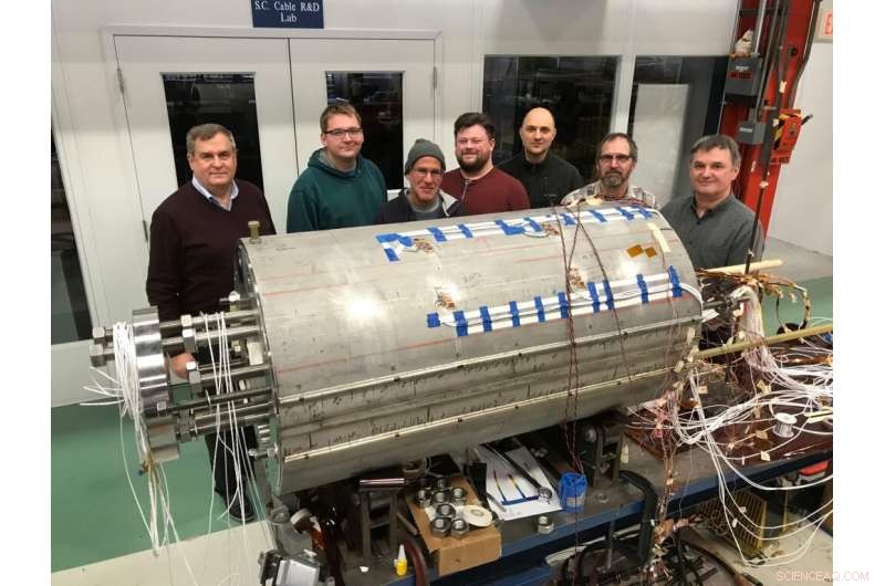 Fermilab Sets World Record: 14.1‑Tesla Field Achieved in Accelerator Magnet