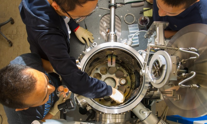 Harnessing Valley States in Ultra‑Thin Tungsten Disulfide for Quantum Computing Applications