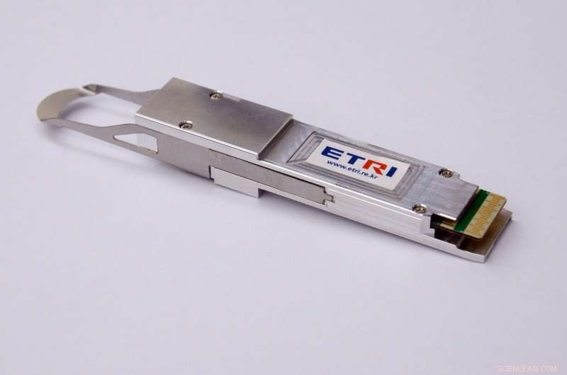 South Korean Researchers Double Data Transfer Speed with New Optical Communication Tech