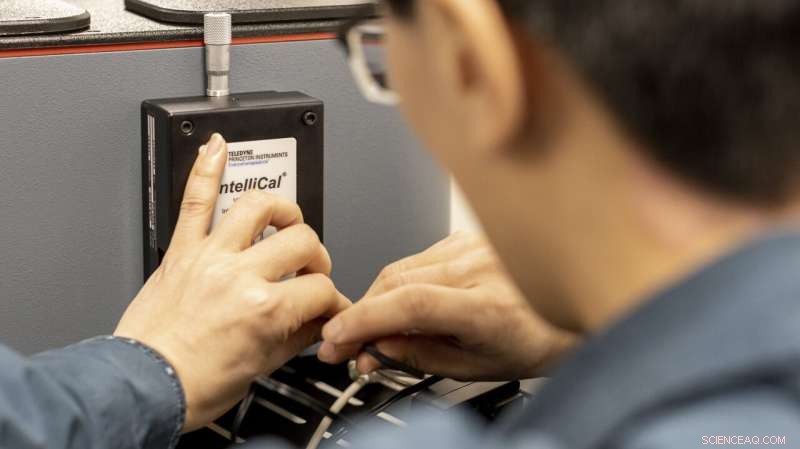 ORNL Engineers Create Portable Fusion Diagnostic Using Commercial Components