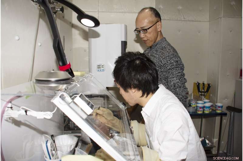 Revolutionizing Cryo-EM: Scientists Make Electron Microscopy Affordable and Accessible