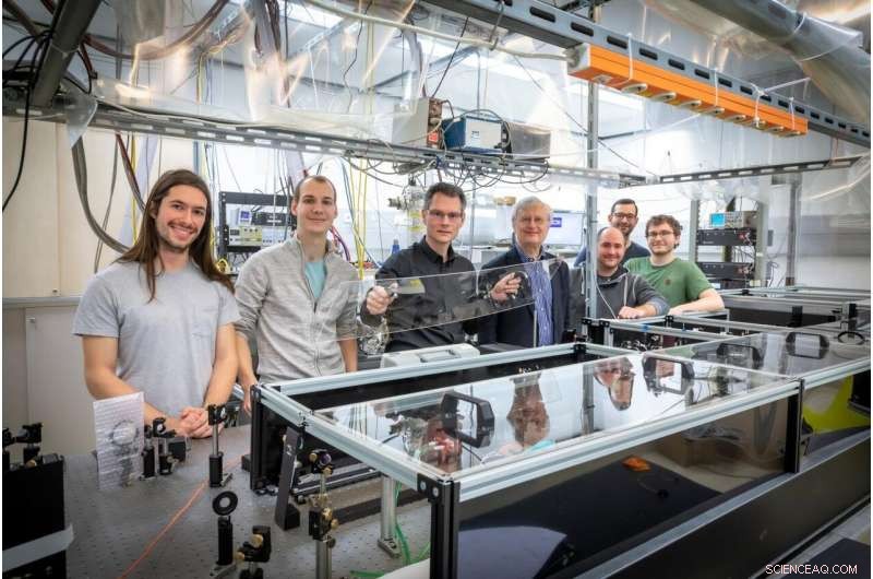 Scientists Capture Ultrafast Dynamics in Single Molecules for the First Time