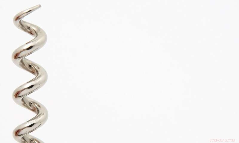 New Study Reveals Superfluid Merging Through Corkscrew Mechanism