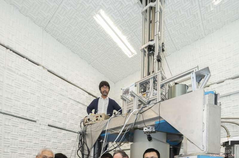 Researchers Detect Energy Gap Modulations in Cuprate Superconductor