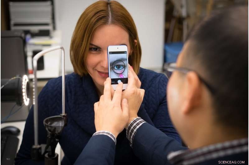 Revolutionary Smartphone App Measures Hemoglobin Levels Without Blood Draw