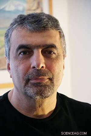 Faculty Breakthrough in Nuclear Physics Aims to Unravel the Cosmos