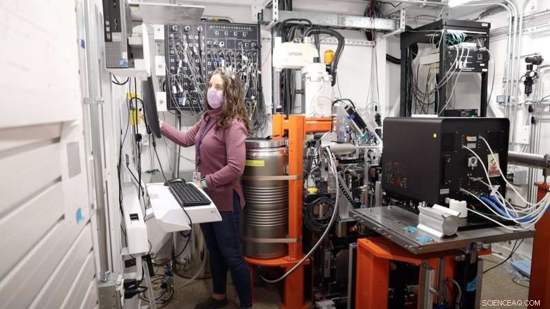 SLAC’s 12‑1 X‑ray Beamline Accelerates COVID‑19 Research