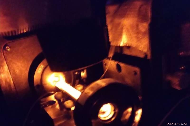 Advancing Quantum Internet: Innovative Entanglement Generation Technique Breaks New Ground