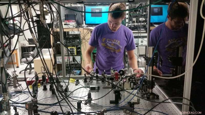 Physicists Pioneer Technique to Boost Gravitational Wave Detector Sensitivity