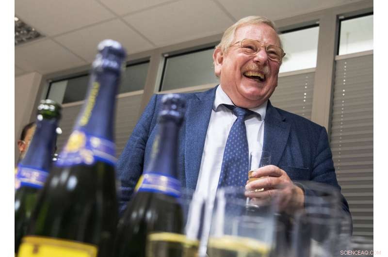 Three Scientists Awarded Nobel Prize in Physics for Breakthrough Black Hole Research