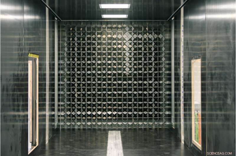 Laboratory Breakthrough: Scientists Simulate Realistic Storm Turbulence