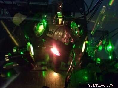 New Research Generates Powerful Light Beams with Quantum Correlations