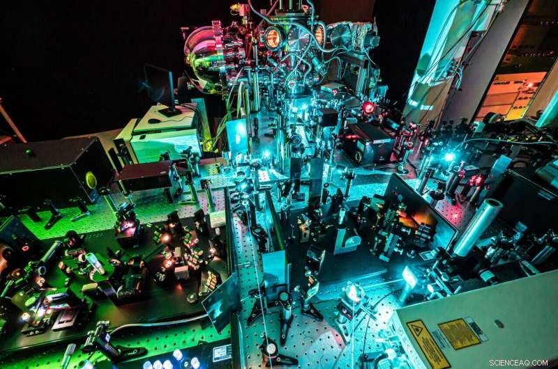 Revealing Ultrafast Electron Dynamics in Space and Time: High-Resolution Orbital Tomography