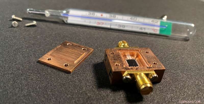 Innovative On-Chip Thermometer Accelerates Quantum Computing Advancements