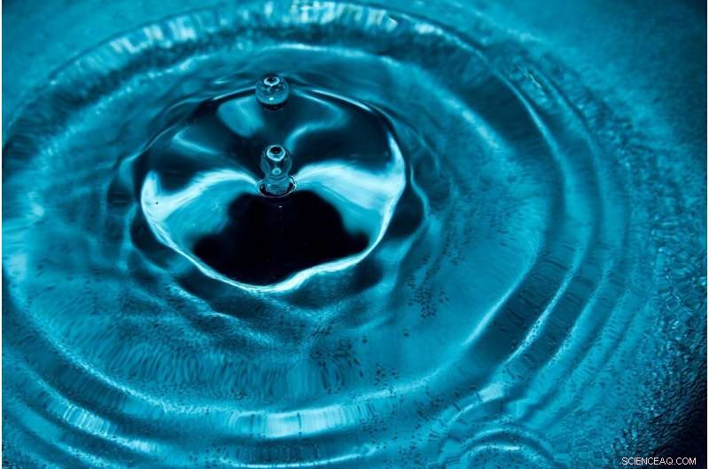 Silicon Chips Merge Light and Ultrasound to Enhance Signal Processing