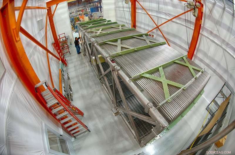 Physicists Detect Neutrinos from Accelerator with Unprecedented Precision