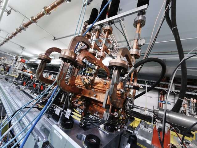 CERN’s CLEAR Study Opens New Frontiers in Electron‑Based Cancer Therapy