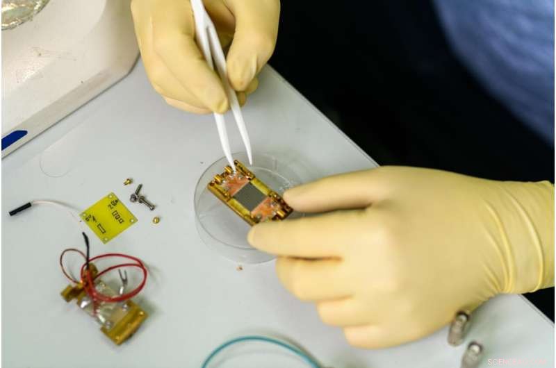 New Platform Enables Ultra-Strong Photon-to-Magnon Coupling, Paving the Way for Advanced Quantum Technologies