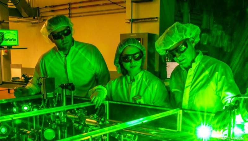 Revolutionary Optical Innovation Stabilizes High‑Power Lasers