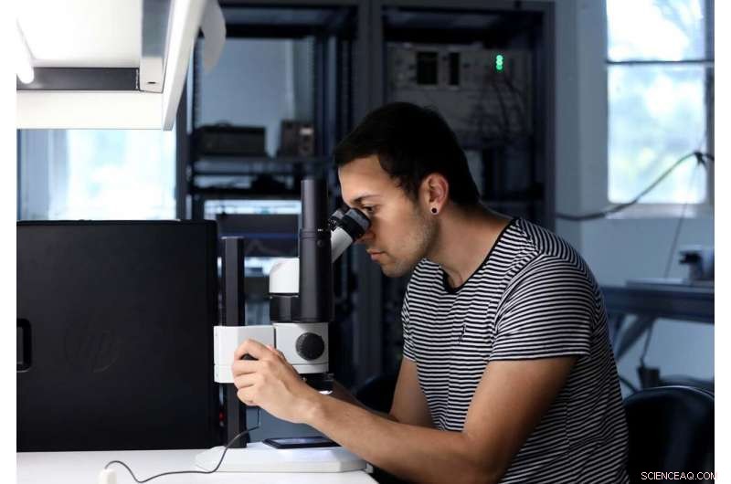 In-House Semiconductor Fabrication: Boosting Speed and Miniaturization in Electronics