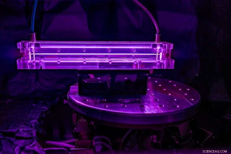 Revolutionary Plasma Lensing Advances High‑Intensity Laser Performance