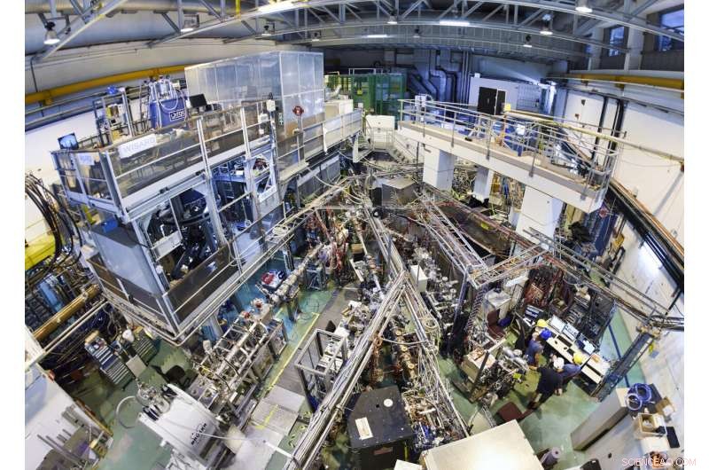 Exploring Magic Tin: Insights into Proton‑Neutron Dynamics at CERN