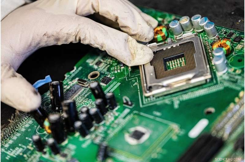 Urban Mining Advances: Flash Joule Heating Unlocks Metal Recovery