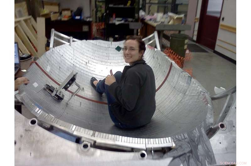 Physicists Achieve Record Precision in Measuring Neutron Lifetime