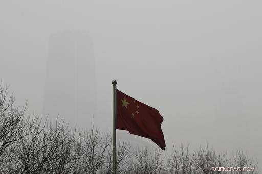 Heavy Smog Over China Forces Flight Cancellations and Road Closures