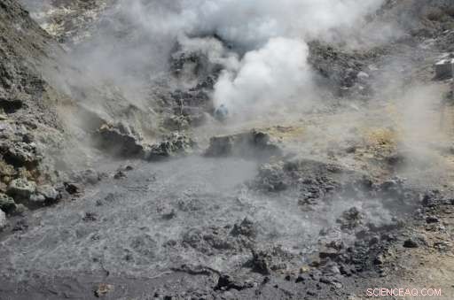 Naples Faces Rising Threat from the Campi Flegrei Mega‑Volcano