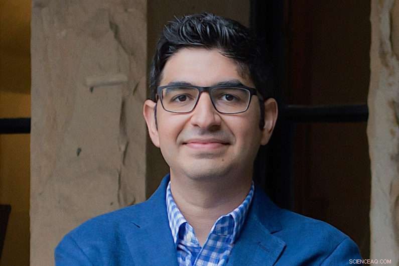 Stanford Launches Initiative to Analyze Iran s Economic Development