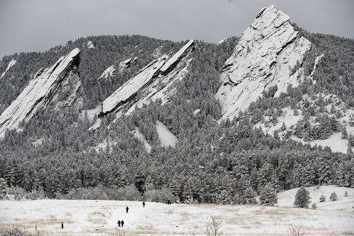 Western Snowstorm Attracts Skiers, Leaves Deadly Hazards Behind