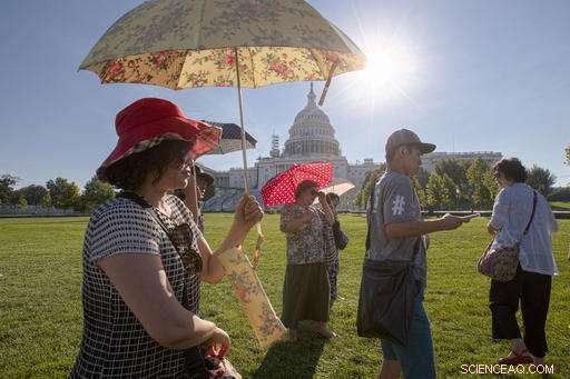2016: U.S. Faces Near-Record Heat and Costly Weather Disasters