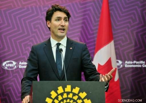 Trudeau Calls for Phasing Out Alberta’s Oil Sands to Meet Climate Commitments